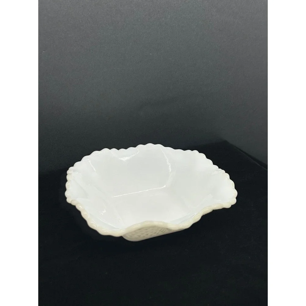 Vintage White Milk Glass Scalloped Ruffled Bowl Lattice Diamond Quilted 6.5 Inch